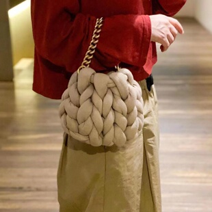 流行新款 Ins网红手编自制冰岛毛线韩版 手机包秋冬 项链包包 新款