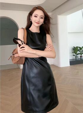 佰力郎新款黑色羊皮马甲背心裙 82831时尚圆领无袖绵羊皮连衣皮裙