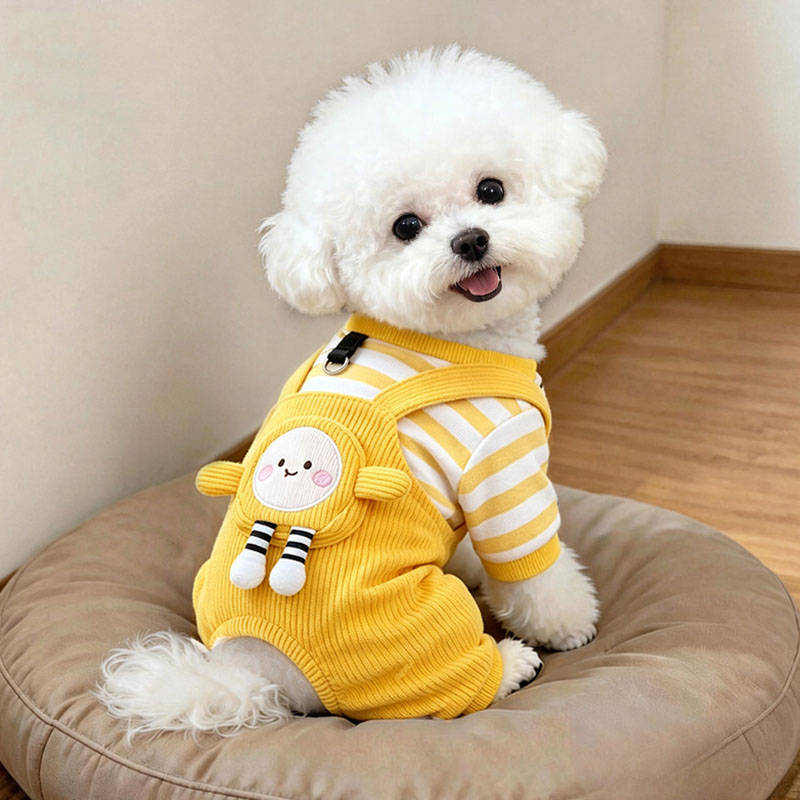 狗狗衣服秋季薄款可牵引四脚衣图片