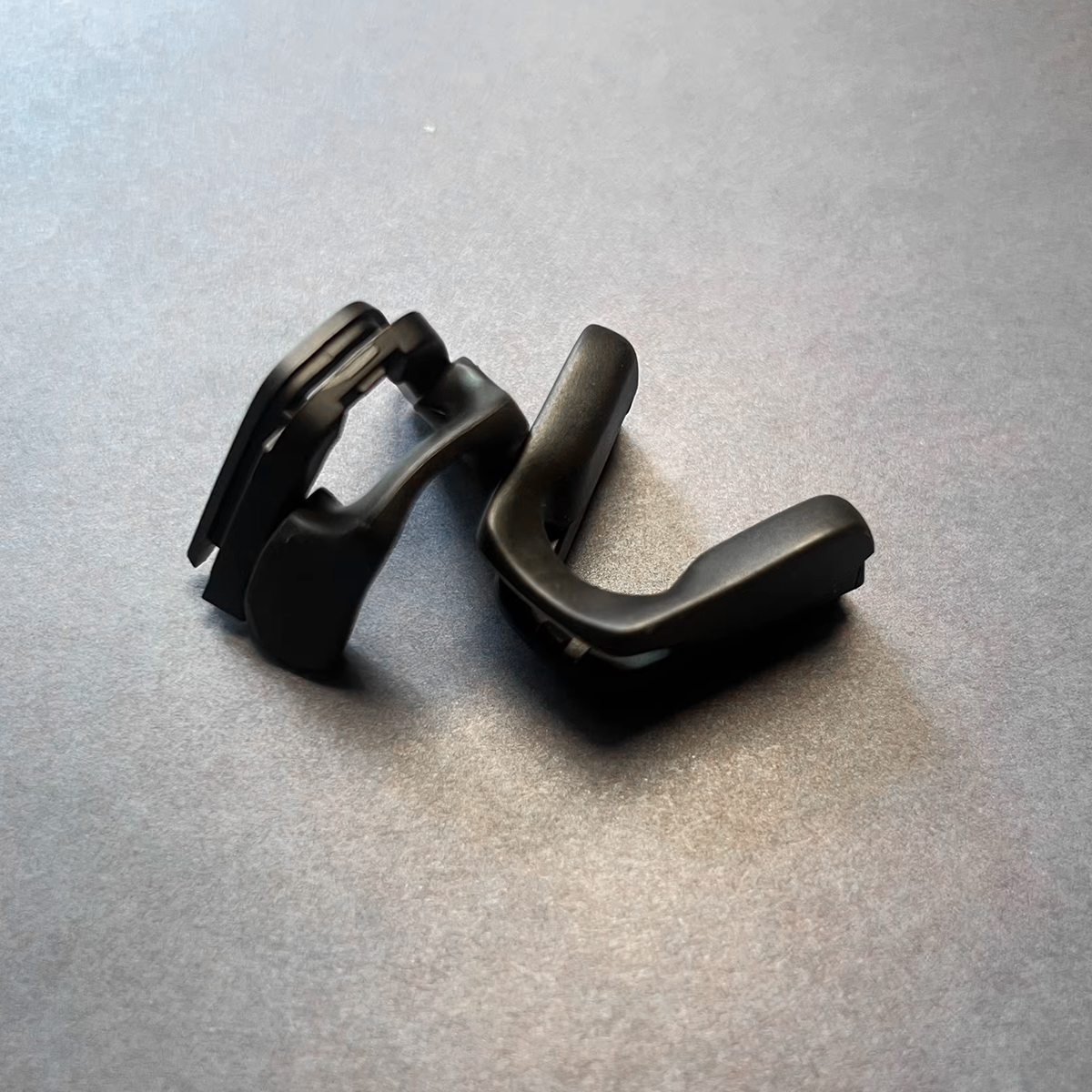 适用于Oakley 009463/009465 鼻架，卡座+胶垫