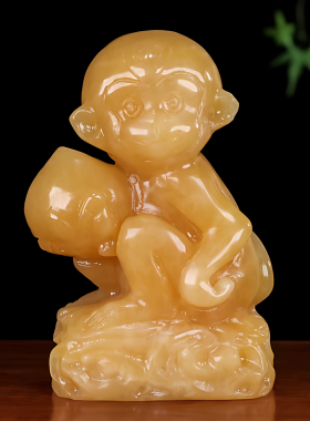 天然白玉米黄玉猴子灵猴献宝摆件十二生肖摆件送长辈贺寿酒柜招财