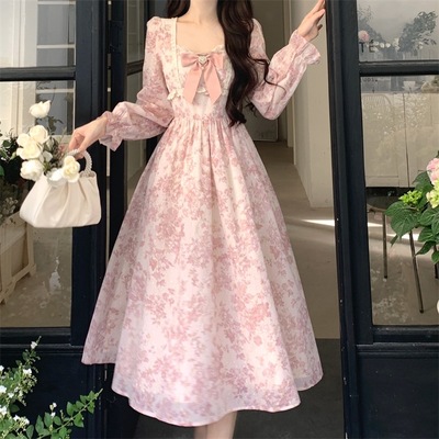 法式碎花收腰连衣裙女秋装