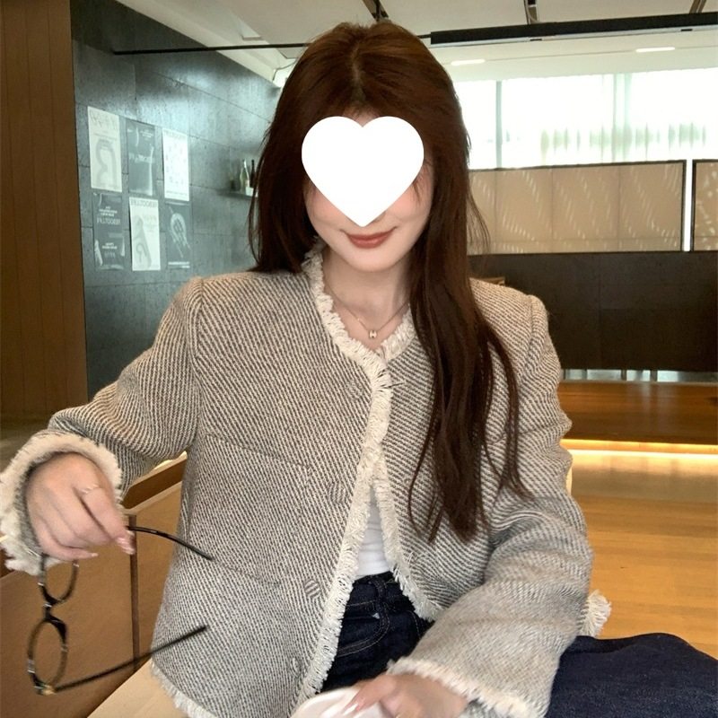 秋季新款法式宽松气质上衣高级感流苏短款小香风粗花呢外套女,女装/女士精品,毛呢外套,淘宝优惠券,粉丝福利购,淘宝优惠卷