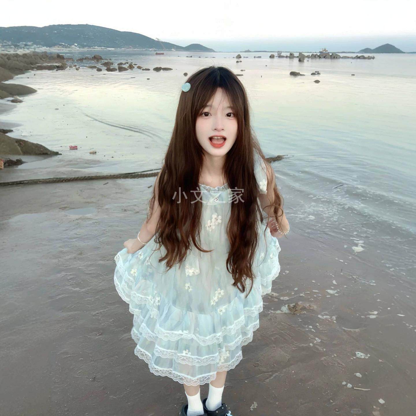 夏季海边度假风甜美花朵拼接无袖