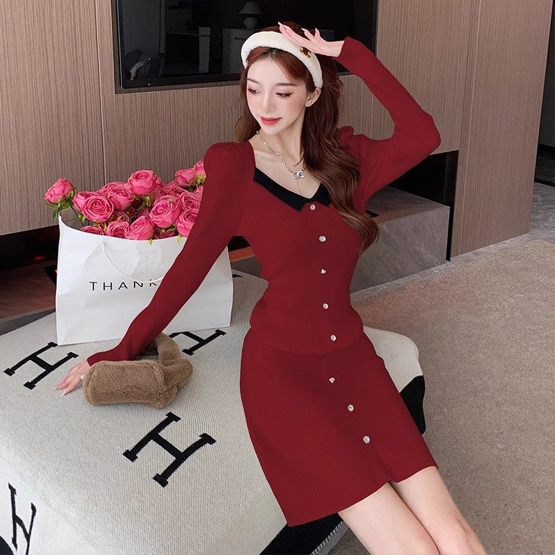 法式针织连衣裙女秋冬内搭修身显瘦气质小个子方领毛衣打底包臀裙,女装/女士精品,毛针织衫,淘宝优惠券,粉丝福利购,淘宝优惠卷