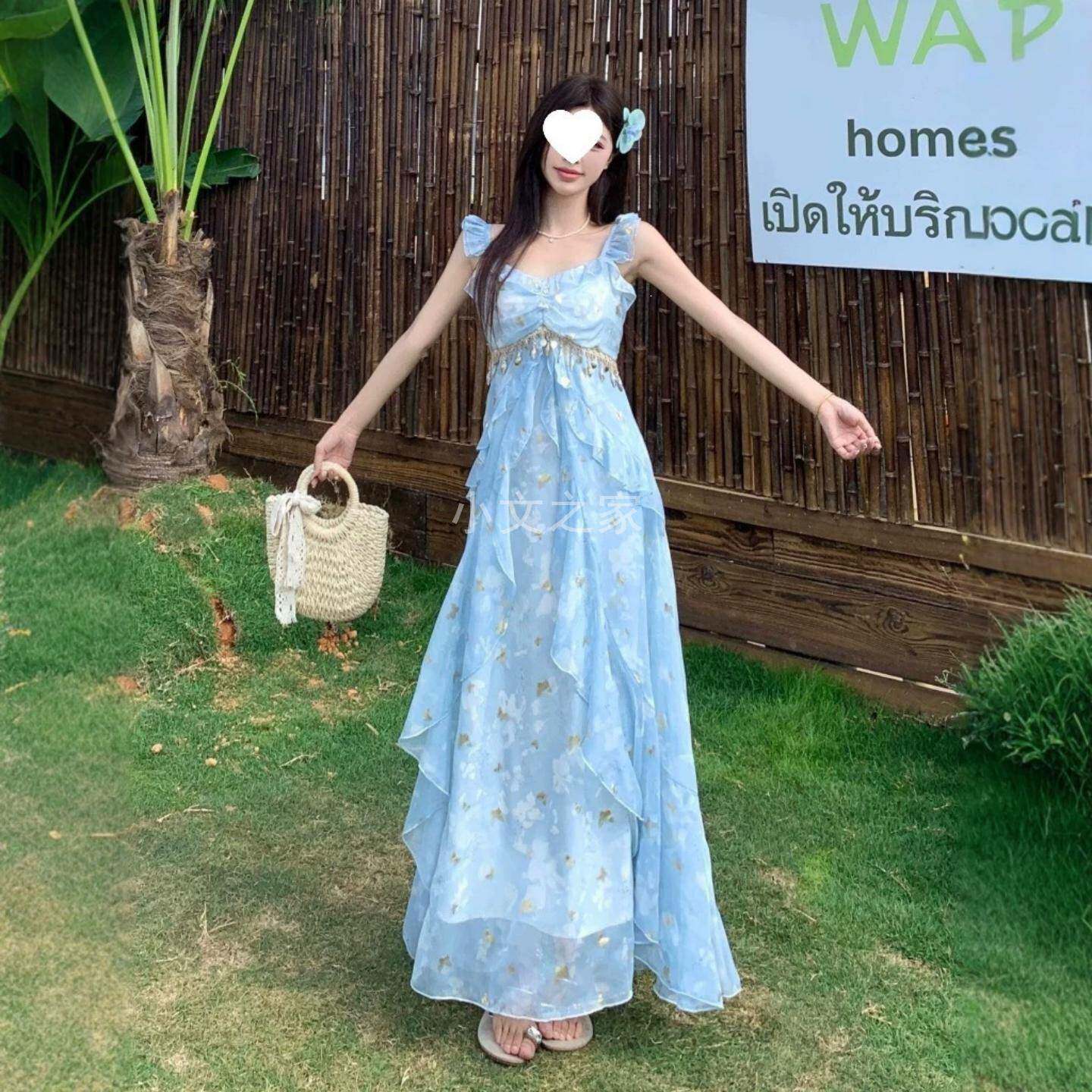 法式茶歇蓝色吊带裙女夏季海边
