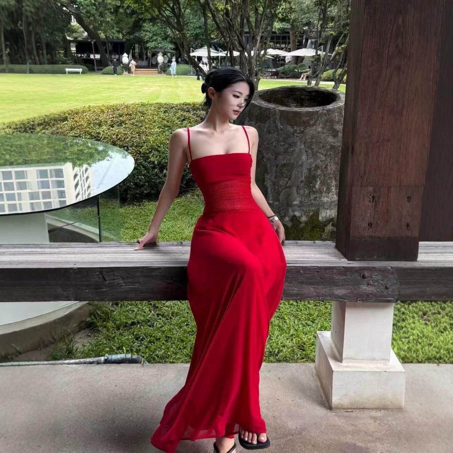 法式敬酒服新娘红色晨袍女高级感轻奢气质订婚结婚鱼尾抹胸礼服裙
