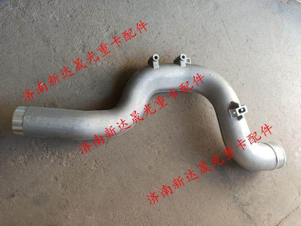 原厂配件豪瀚进气管中国重汽