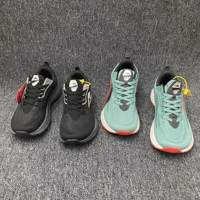 宽头跑步鞋赛跑迪舒适透气