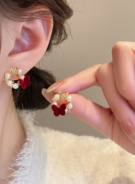 红色独特蝴蝶珍珠耳钉新款2025爆款时尚气质耳环女秋冬高级感耳饰