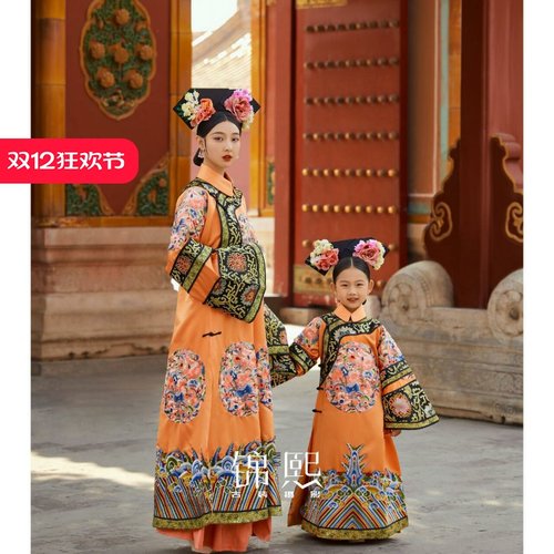 一袭汉服惊艳时光古韵自来