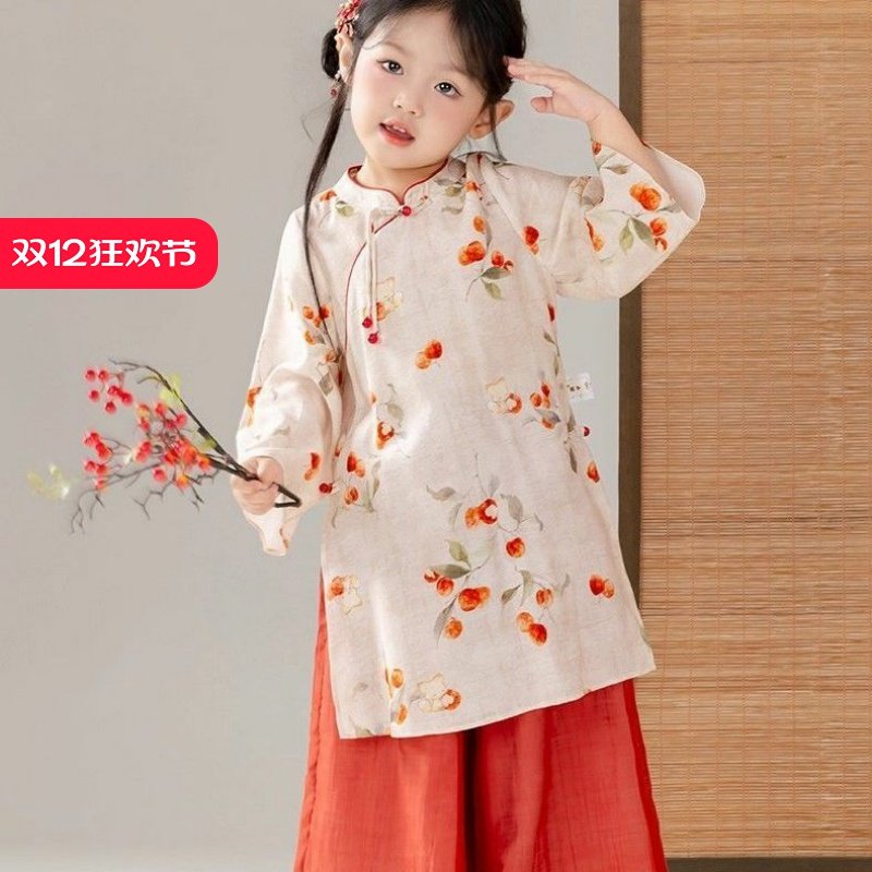 一袭汉服惊艳时光古韵自来