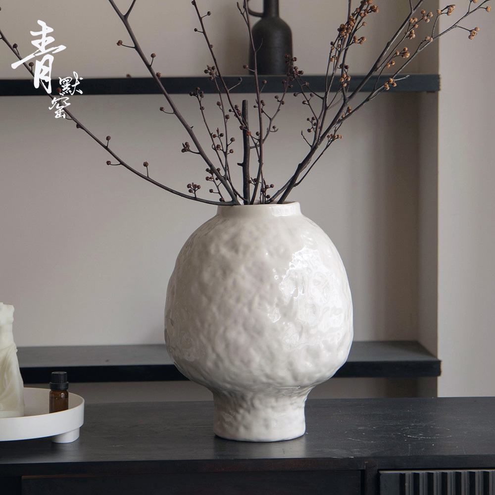 景德镇现代简约白釉陶瓷花瓶侘寂风干花水培两用高级感高足石纹瓶