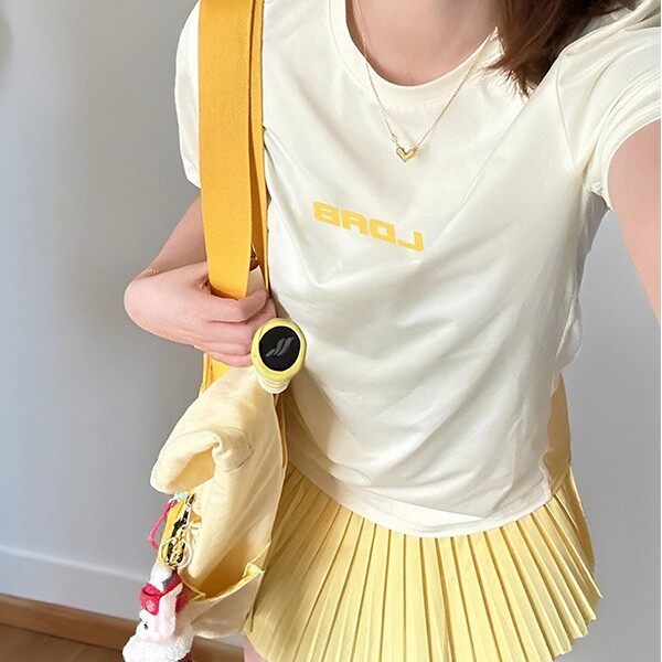 临典黄色羽毛球服运动套装女2026春夏新款高颜值速干乒乓短袖上衣