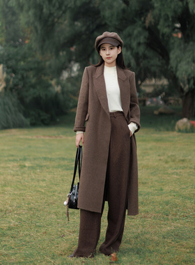 V·KEKOI薇可蔻2024新款翻领简约高级气场全开中长款大衣FX300841