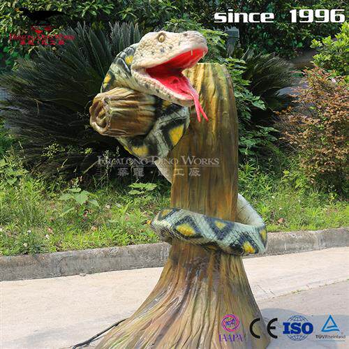 恐龙工厂定制仿真动物机械大蟒蛇缠绕树桩生动逼真动植物园美陈