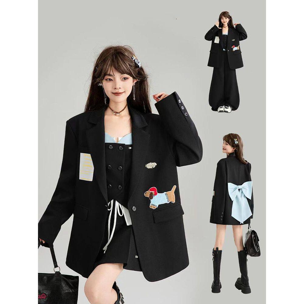小众设计感休闲西装外套女2024秋装小西服+背心+短裙三件套赫本风