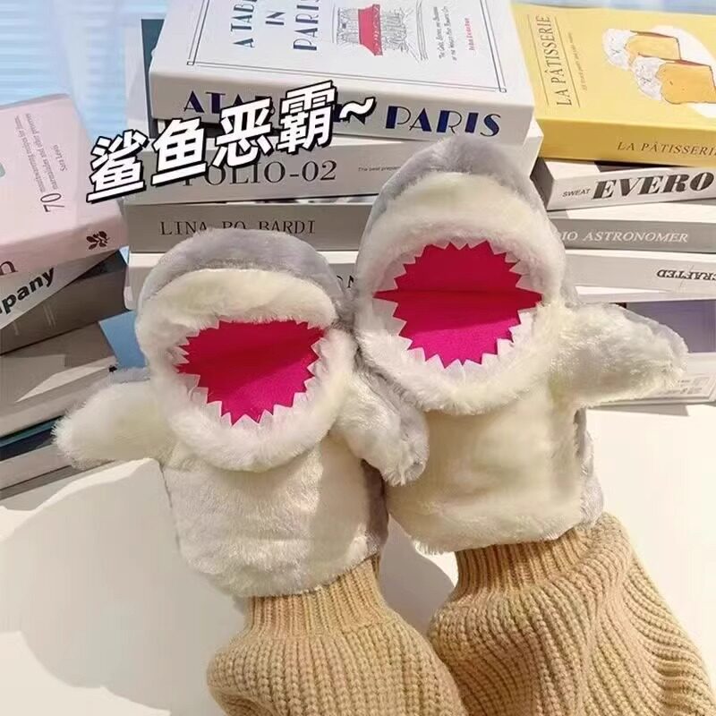 网红大号小鲨鱼手偶手套玩偶毛绒
