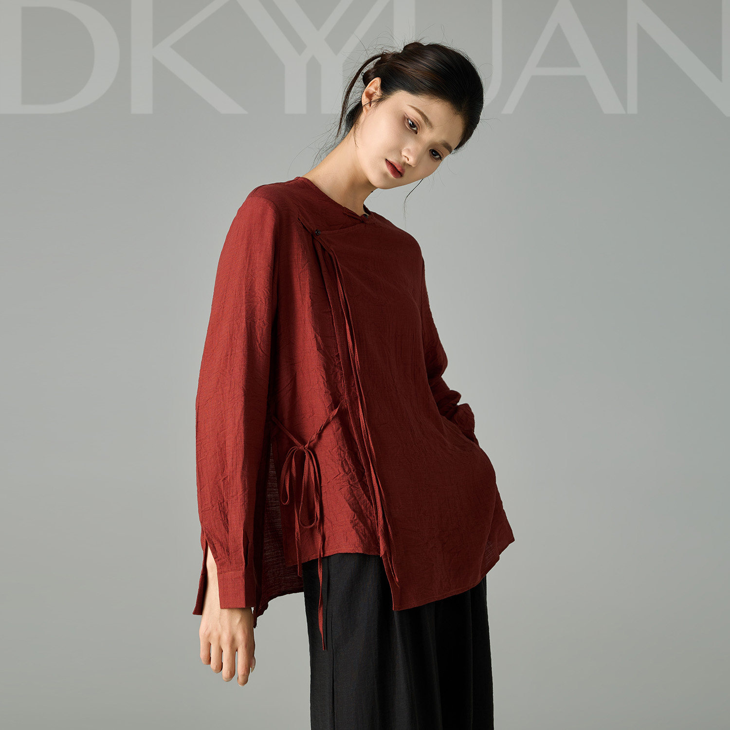 豆蔻依缘现代舞舞蹈服上衣新中式衬衫宽松显瘦演出服形体练功服女图片