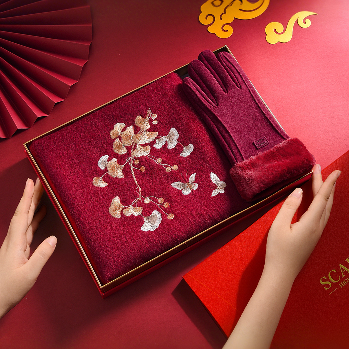 高端新年红色羊毛围巾女士围脖手套礼盒套装送妈妈长辈本命年礼物,服饰配件/皮带/帽子/围巾,围巾/丝巾/披肩,淘宝优惠券,粉丝福利购,淘宝优惠卷