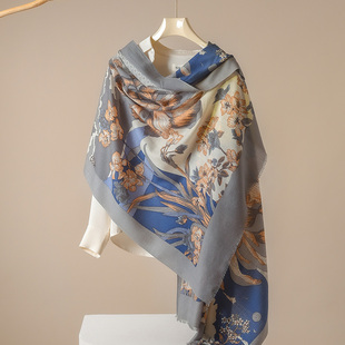 蓝色围巾女新款100支纯羊毛披肩秋冬薄款丝巾披风高级羊绒感冬季