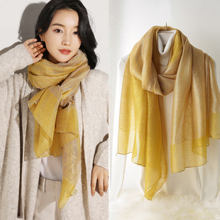 黄色羊毛围巾女2025新款秋冬季薄款真丝丝巾妈妈披肩纱巾护颈围脖