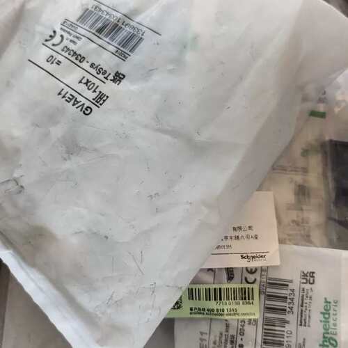 可维修GVAE11辅助触头，标价为单价。议价