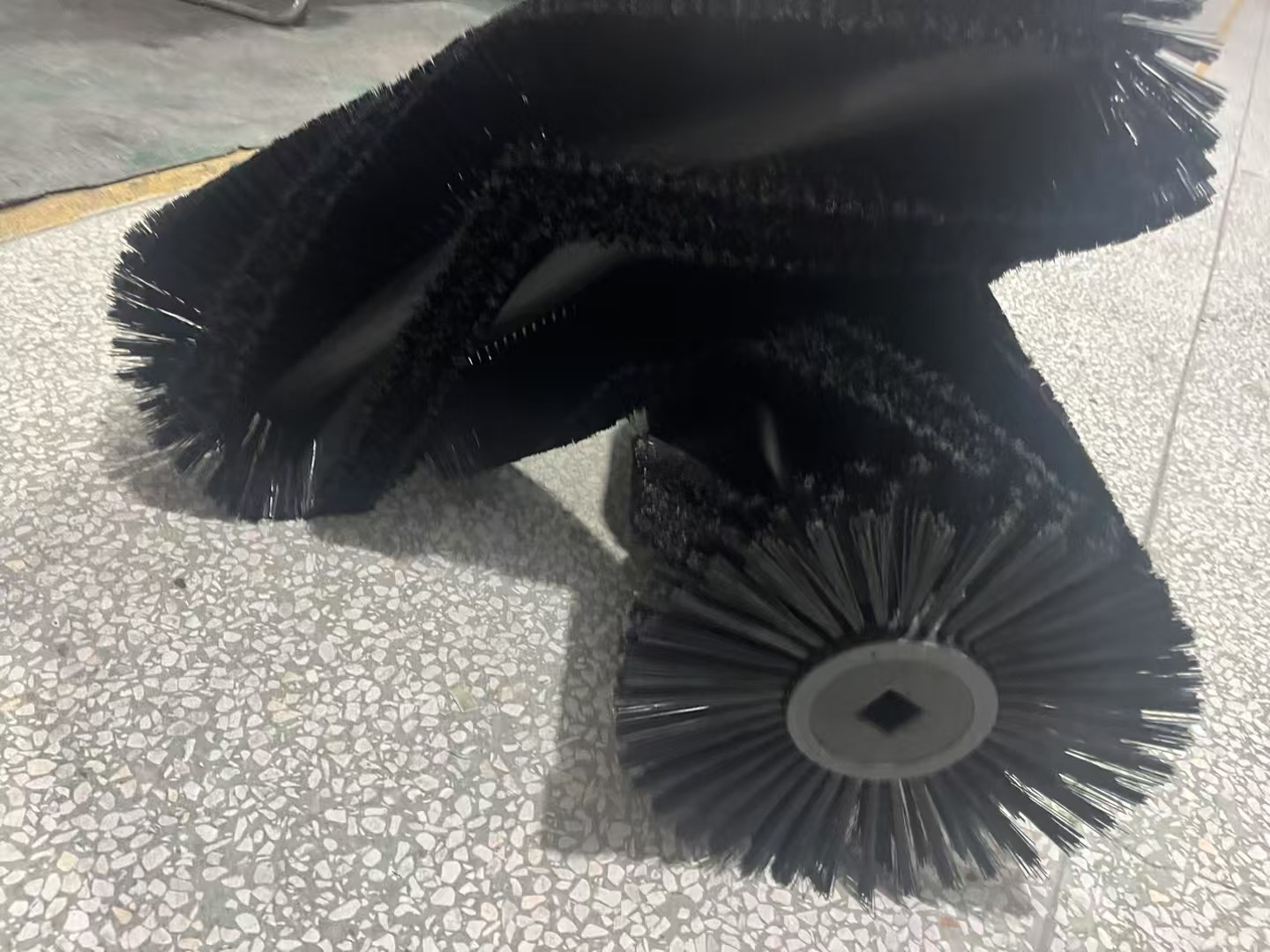 驾驶式环卫扫路车扫刷配件扫地机边刷滚刷毛刷盘扫路刷清扫车刷子