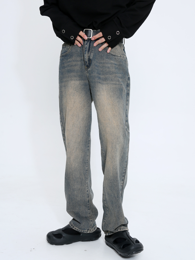 韩风合身直筒中腰休闲牛仔裤