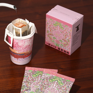 故宫角楼限定系列牡丹夔龙香耶拼配挂耳手冲现磨便捷咖啡粉10g*7