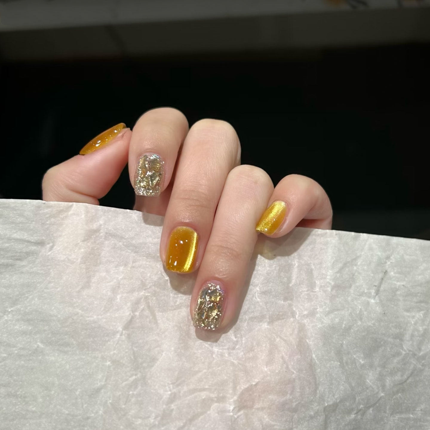 【招财猫眼】新年高级显白冬日轻奢满钻金光猫眼美甲贴手工穿戴甲,彩妆/香水/美妆工具,穿戴甲/甲片,淘宝优惠券,粉丝福利购,淘宝优惠卷