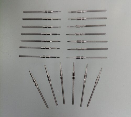 手表配件日本美优达8200/8215/82S7/82S5/82S0/把杆把芯自来杆