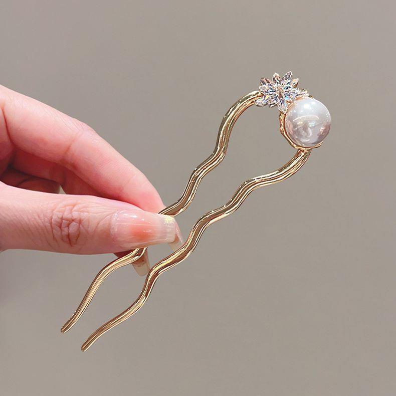 高级感珍珠花朵发簪女古风简约