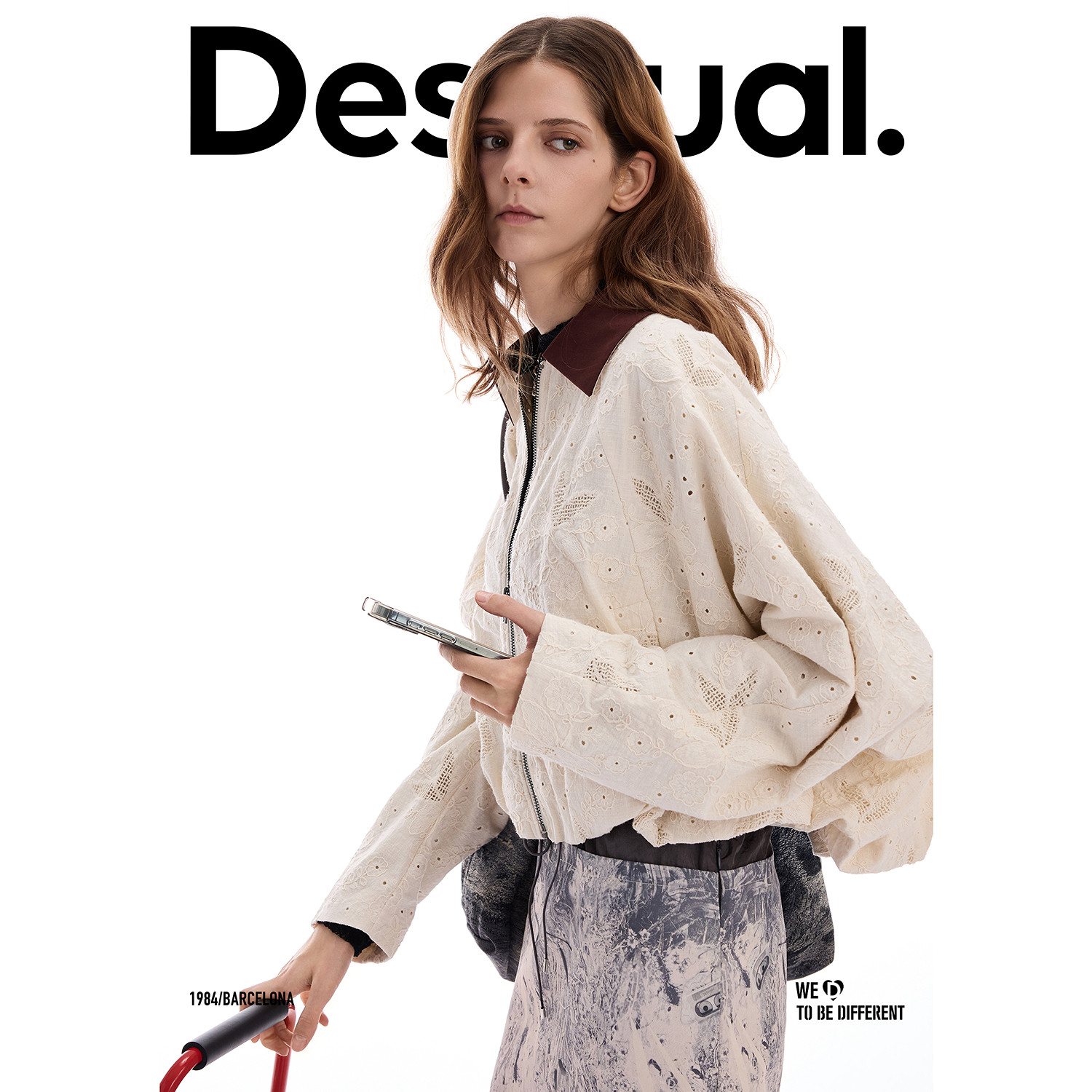 【呼呼专享】Desigual宽松绣花镂空撞色翻领蝙蝠袖花苞女式外套