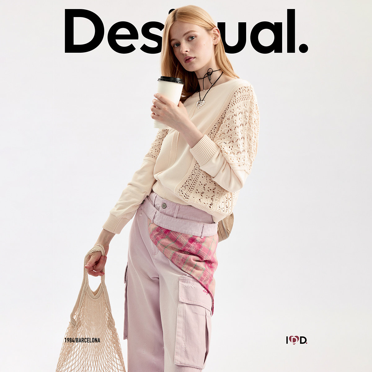 【超能小太阳】Desigual米白拼接镂空钩花圆领短款卫衣
