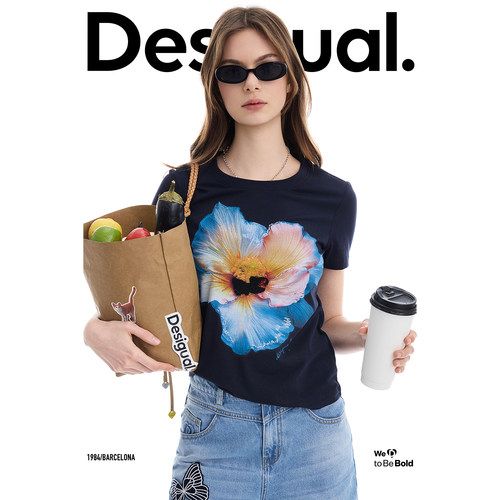 Desigual26春夏新品花卉刺绣装饰女式T恤