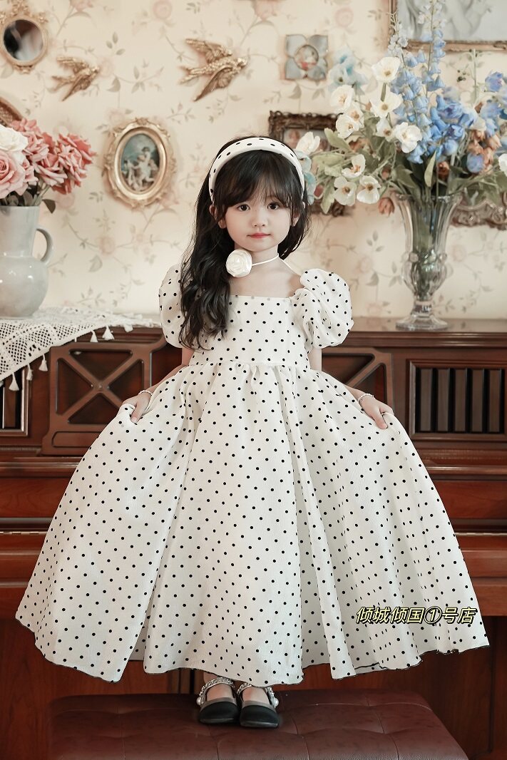 25夏季女童高级波点珠光纱礼服轻薄公主连衣裙生日六一泡泡袖裙子