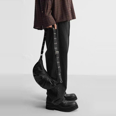 2025新款男包牛角包可颂饺子包潮