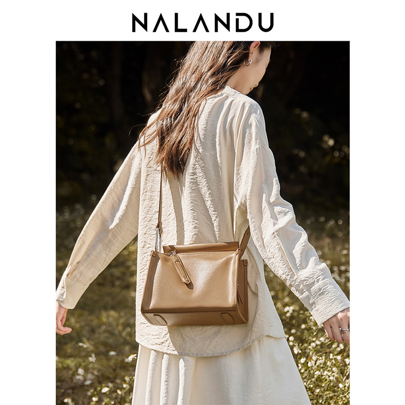 纳兰杜斜挎包包女单肩包