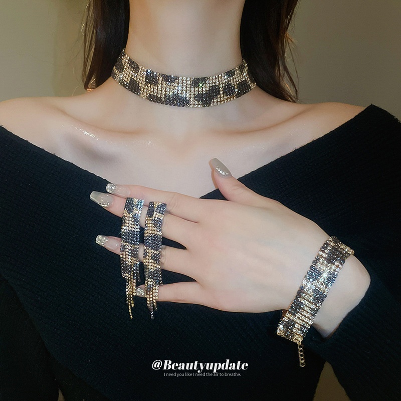 跨境镶钻宽面豹纹项链手链耳环套装欧美夸张锁骨链小众高级感饰品