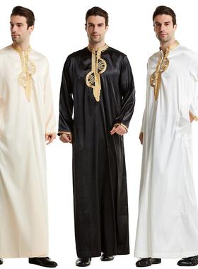 Embroidered robe with standing collar, imitating standing