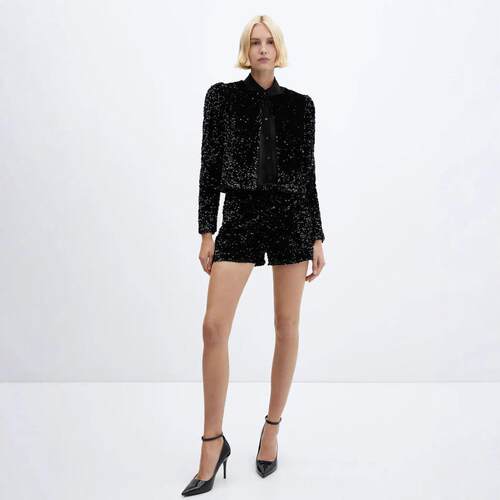 Long sleeved pants set with sequins长袖裤套装亮片