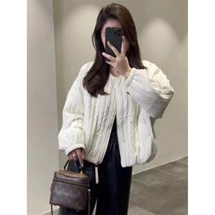 设计感小众简约褶皱圆领轻薄短款棉服外套女秋冬新款时尚保暖棉衣