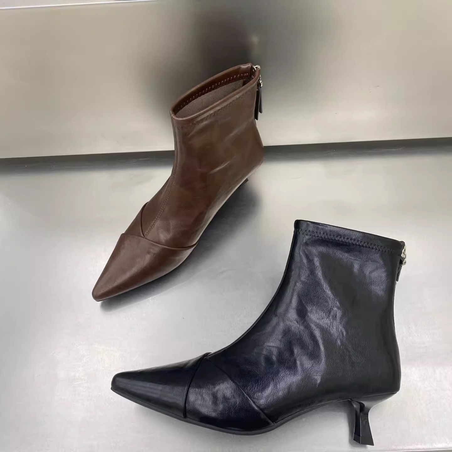 蜜女鞋女鞋女靴短靴跟靴加绒25冬款女鞋时尚百搭韩版潮鞋增高气质