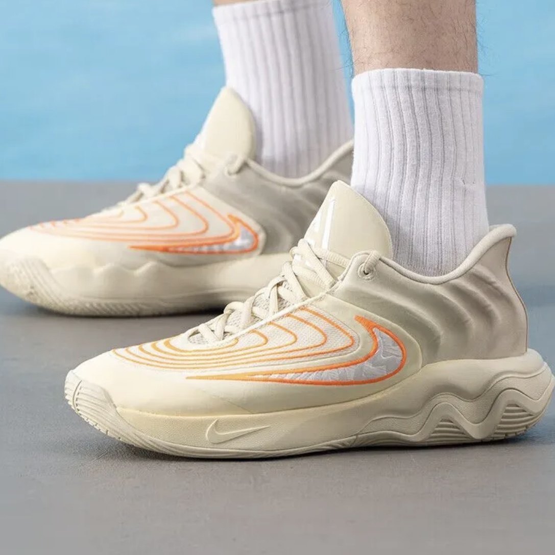 NIKE/耐克IMMORTALITY 4秋冬男款OTHERS舒适透气休闲鞋FQ3681-200 - 实物图