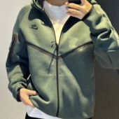 训练户外外套HV0950 NIKE Windrunner男士 Tech 338 耐克官方正品