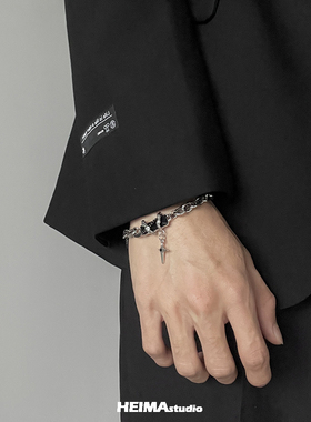 星体缠绕黑钻手链男女百搭小众设计轻奢高级感情侣手饰潮钛钢