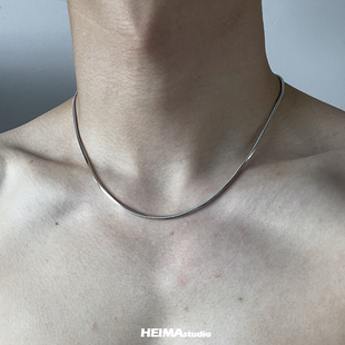 极简蛇骨链锁骨链男潮痞帅美式 高街钛钢百搭项链女嘻哈不掉色颈链