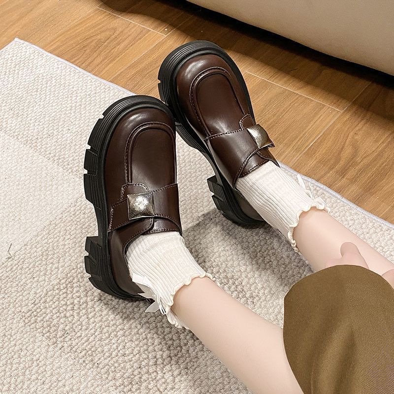 秋冬新款黑色鞋子女鞋英伦风小皮鞋女款厚底乐福鞋百搭单鞋女