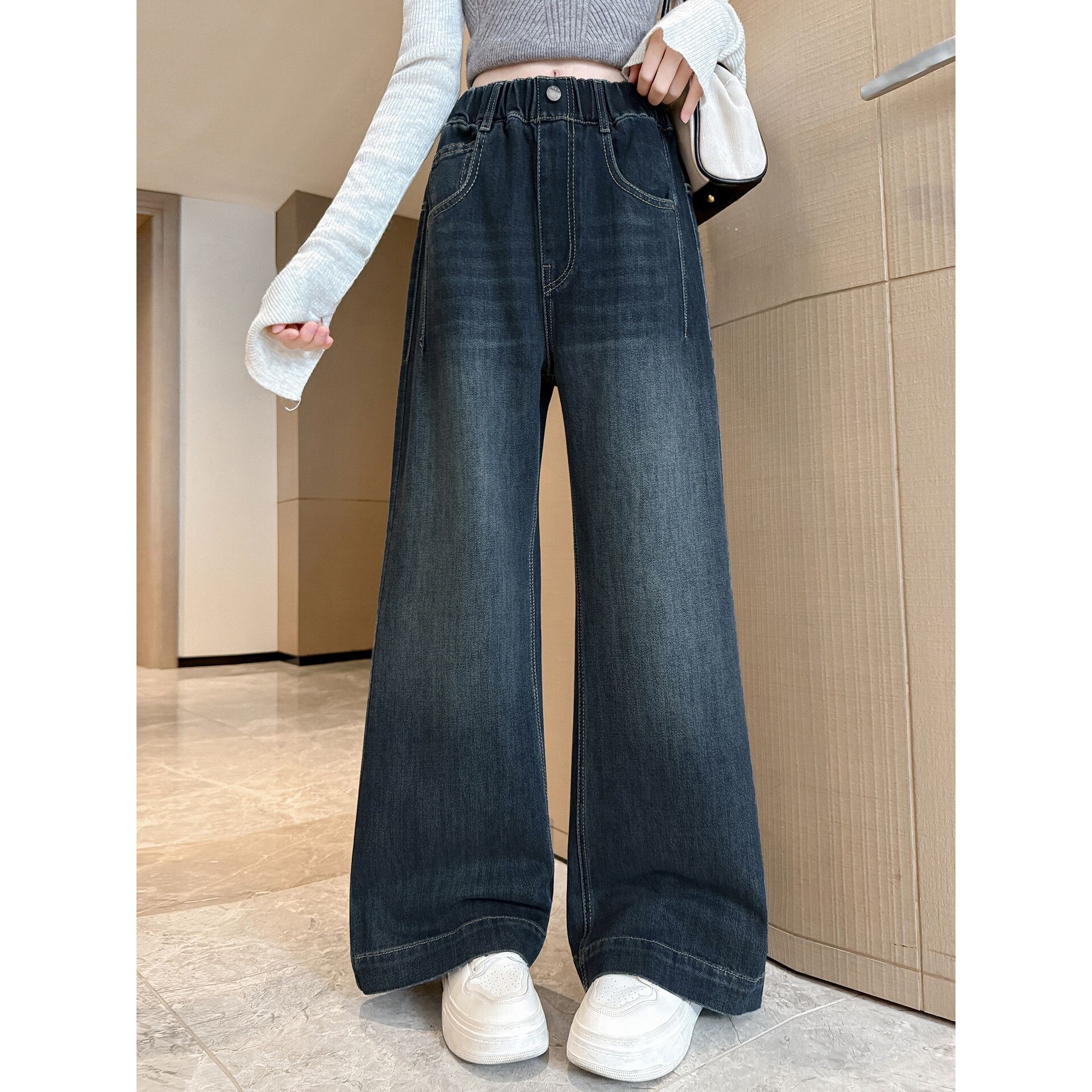 女童秋冬裤子2025新款中大童秋装加绒直筒裤儿童阔腿裤加厚牛仔裤